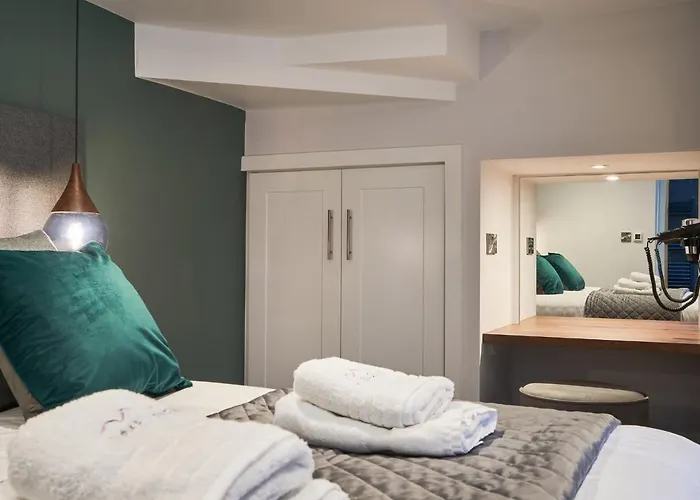 Lower Sheriff's Place 公寓