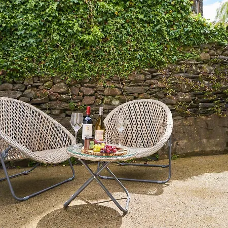 Lower Sheriff's Place Daire Windermere