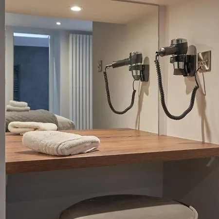 Apartment Lower Sheriff's Place Windermere